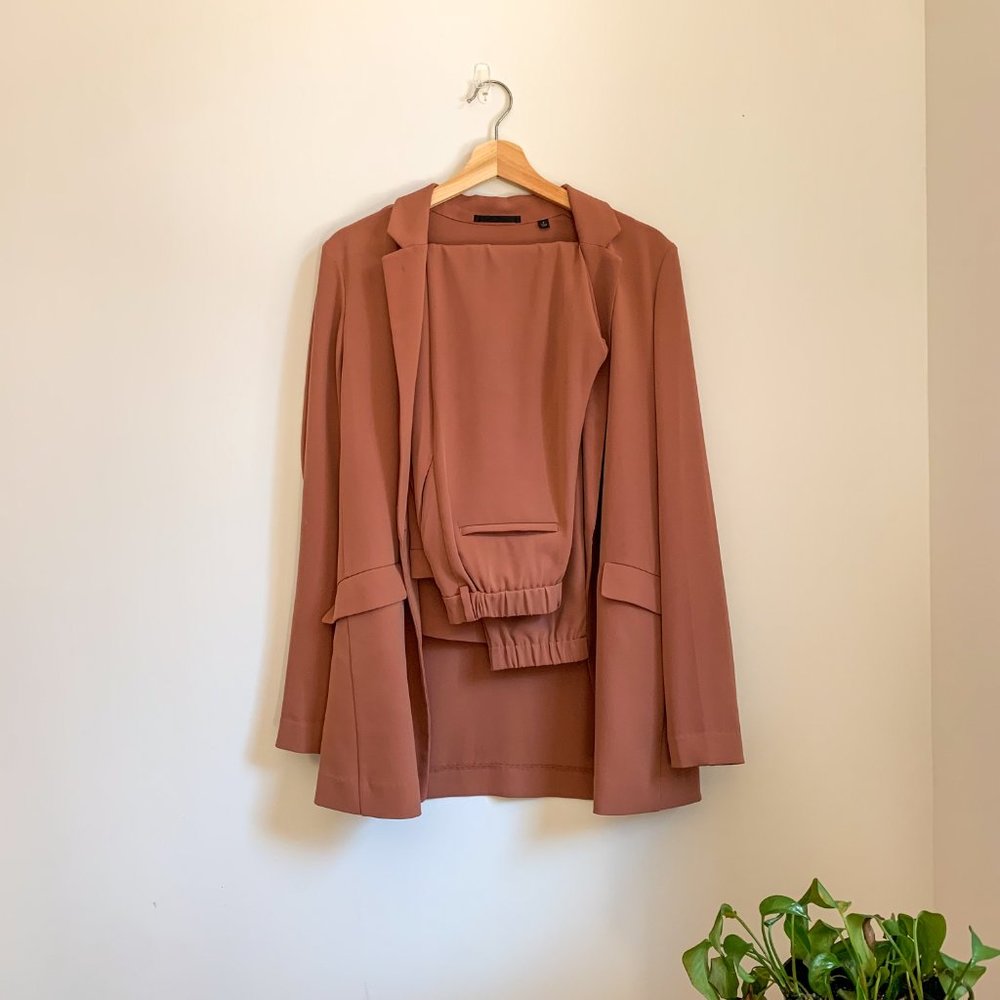 Dusty pink Uniqlo Pant suit set